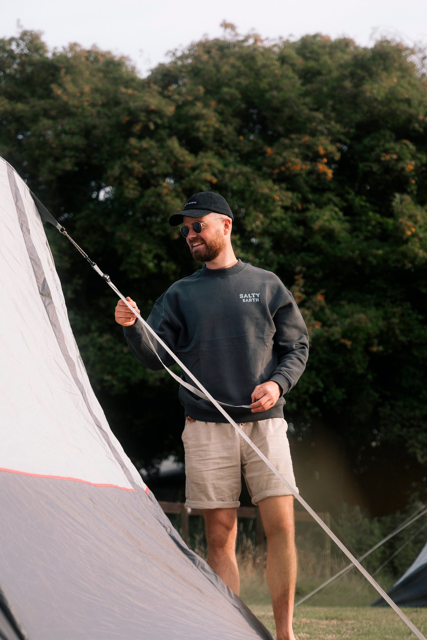 Salty Earth Palm Sweatshirt - Grey