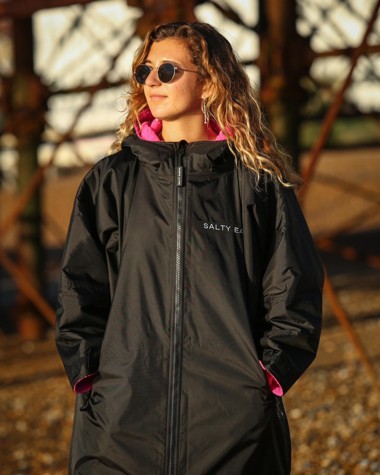 Salty Earth Waterproof Robe - Midnight Pink