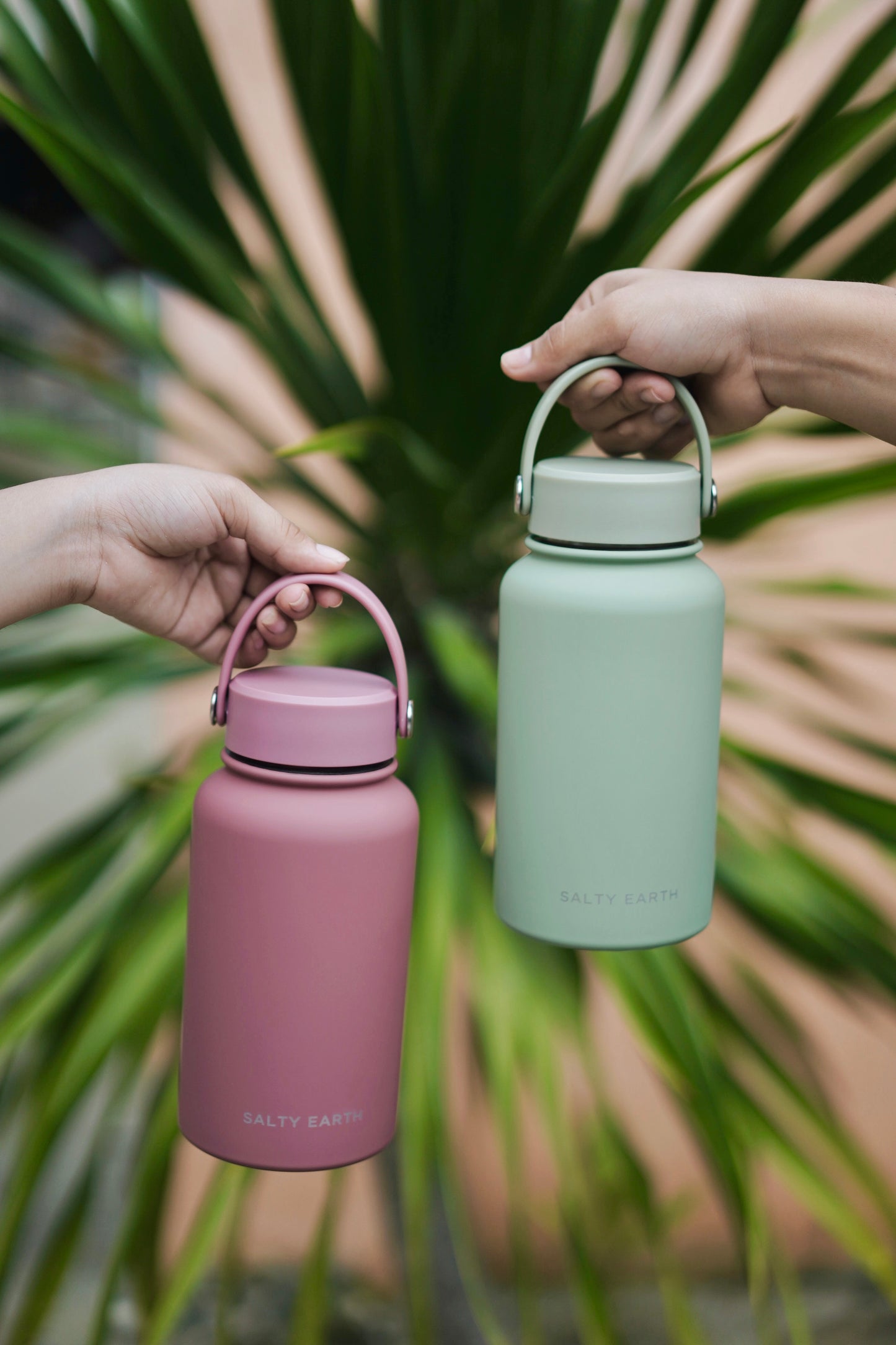 Salty Earth Reusable Bottle - Sage