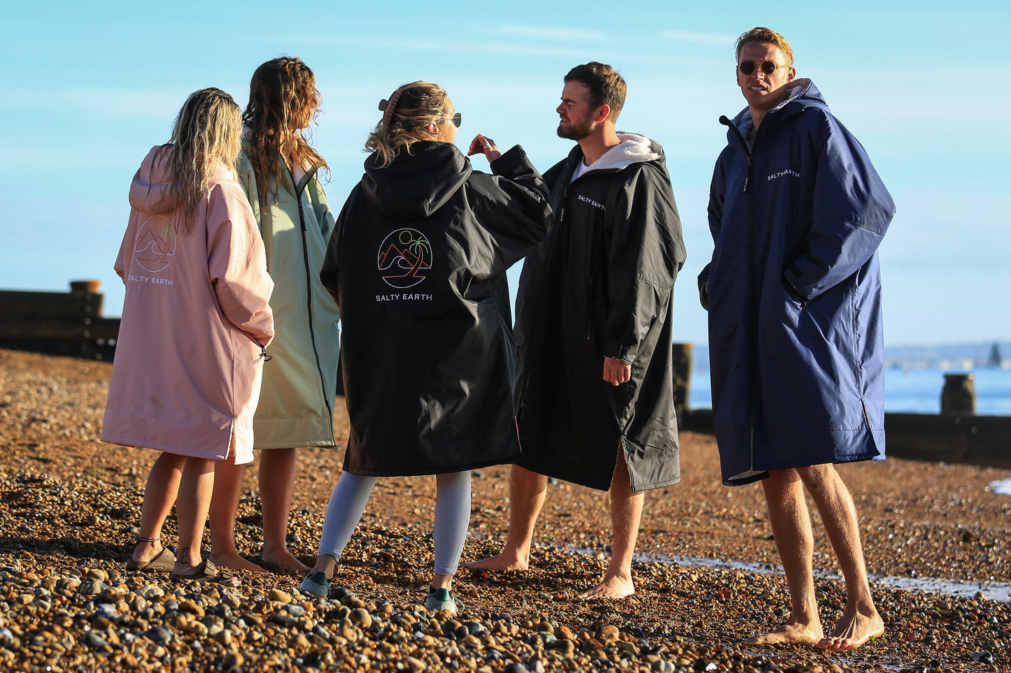 Salty Earth Waterproof Robe - Midnight Pink