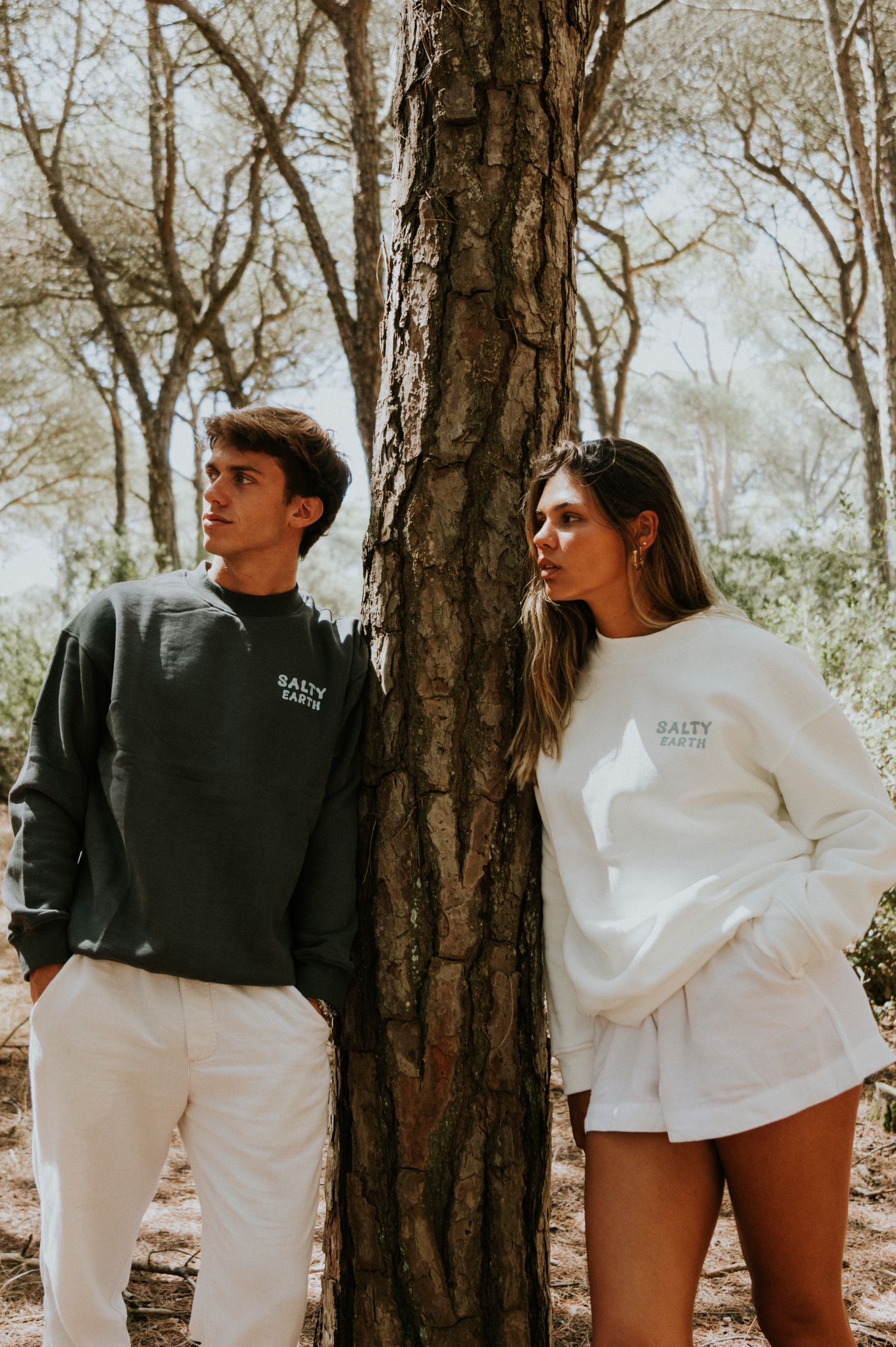 Salty Earth Palm Sweatshirt - White