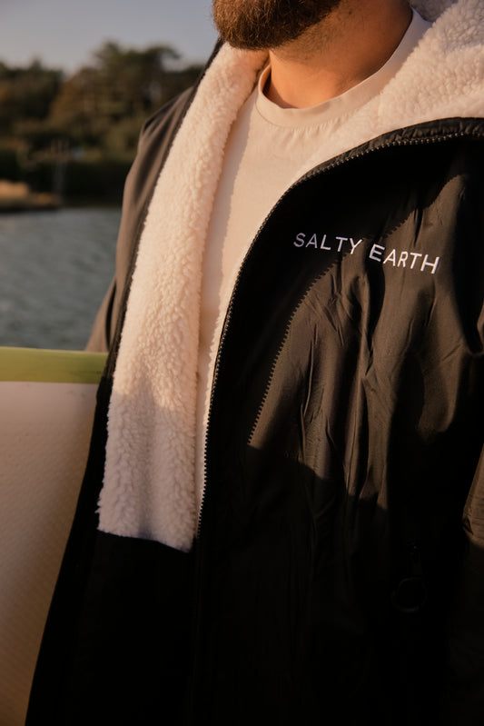 Salty Earth Waterproof Robe - Midnight Black